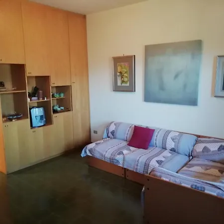 Meina Lago D'argento Daire Dagnente